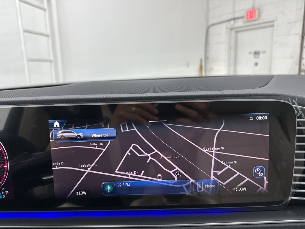 2026 Mercedes-Benz GLS 450 Image 31 of 36