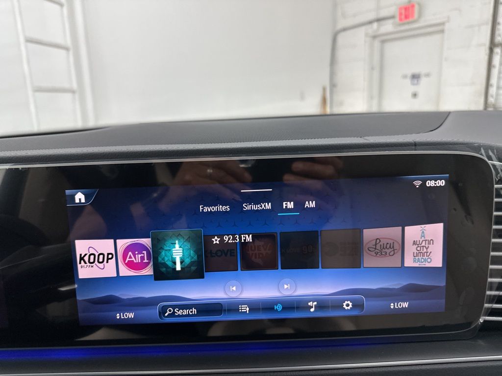 2026 Mercedes-Benz GLS 450 Image 22 of 36