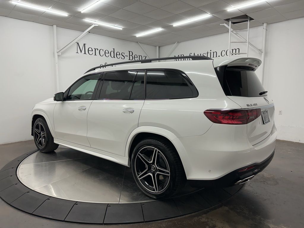 2026 Mercedes-Benz GLS 450 Image 6 of 36