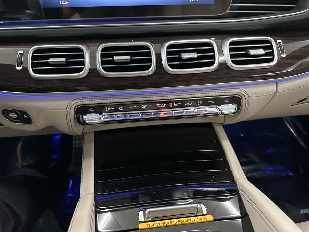 2026 Mercedes-Benz GLS 450 Image 20 of 36