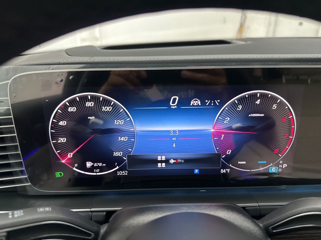 2026 Mercedes-Benz GLS 450 Image 21 of 36