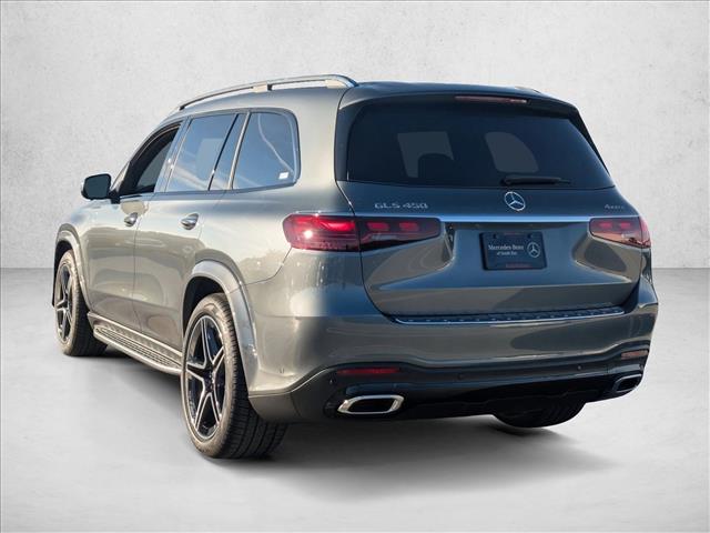 2026 Mercedes-Benz GLS 450 Image 5 of 16