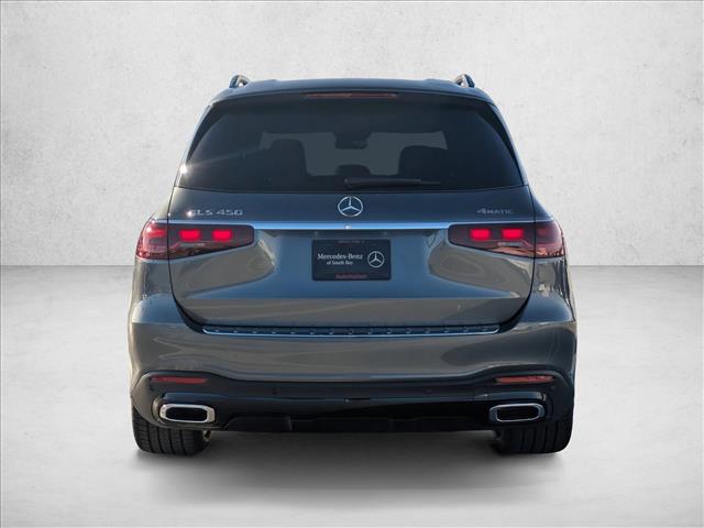 2026 Mercedes-Benz GLS 450 Image 4 of 16