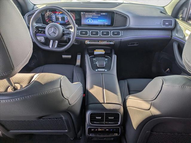 2026 Mercedes-Benz GLS 450 Image 15 of 16