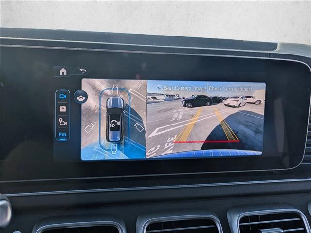 2026 Mercedes-Benz GLS 450 Image 13 of 16