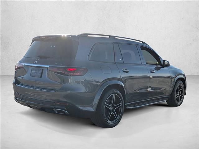 2026 Mercedes-Benz GLS 450 Image 3 of 16