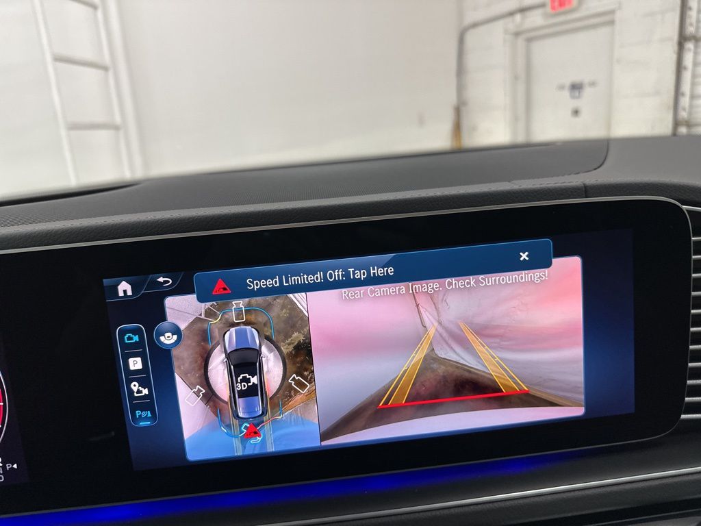 2026 Mercedes-Benz GLS 580 Image 22 of 35