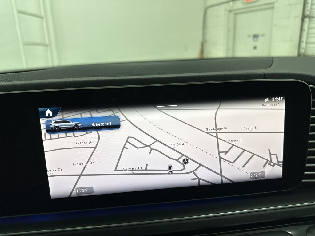 2026 Mercedes-Benz GLS 580 Image 23 of 35