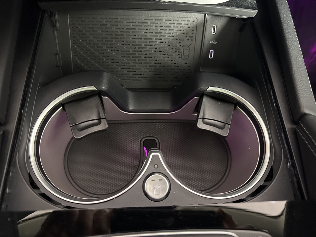 2026 Mercedes-Benz GLS 580 Image 32 of 34