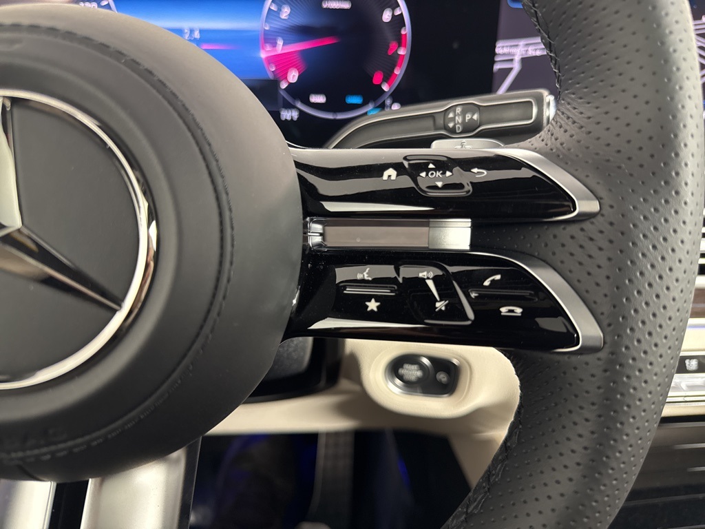 2026 Mercedes-Benz GLS 580 Image 26 of 34