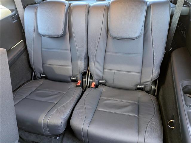 2026 Mercedes-Benz GLS 580 Image 10 of 19