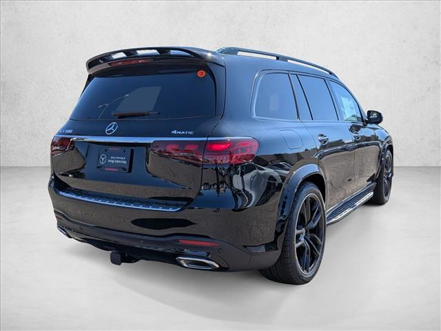 2026 Mercedes-Benz GLS 580 Image 3 of 19