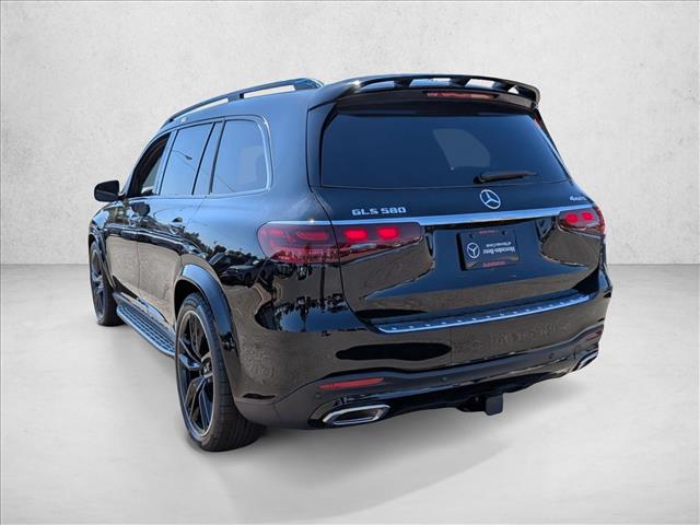 2026 Mercedes-Benz GLS 580 Image 5 of 19