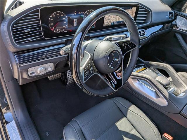 2026 Mercedes-Benz GLS 580 Image 13 of 19