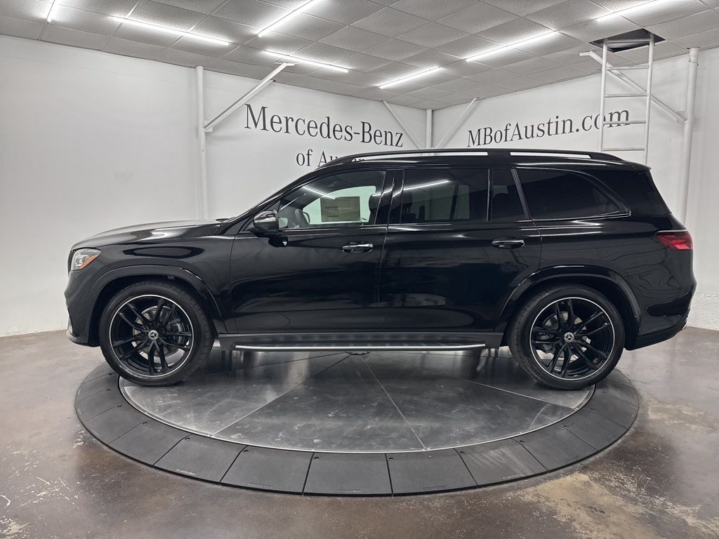 2026 Mercedes-Benz GLS 580 Image 9 of 39