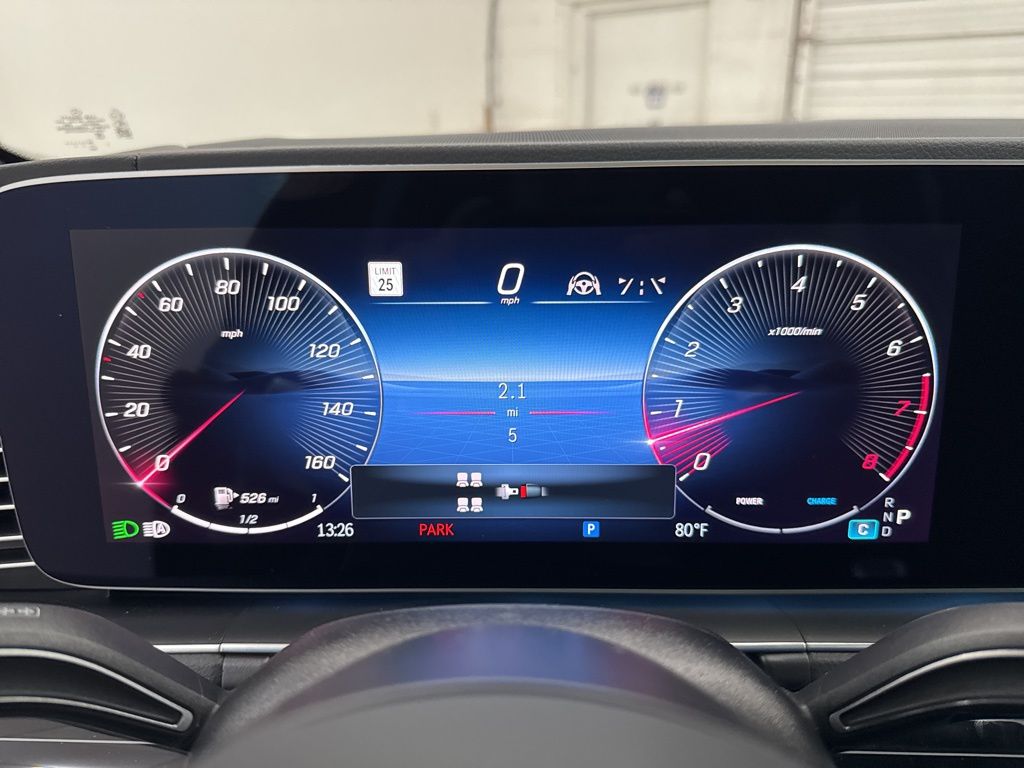 2026 Mercedes-Benz GLS 580 Image 27 of 39