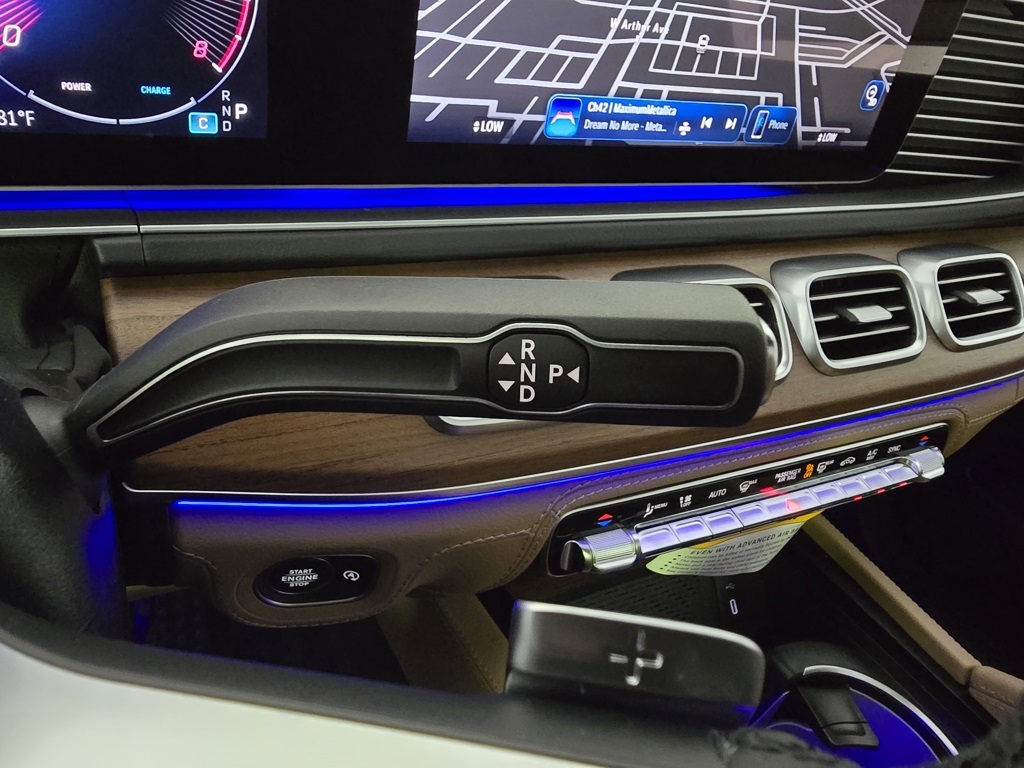 2026 Mercedes-Benz GLS 580 Image 29 of 33