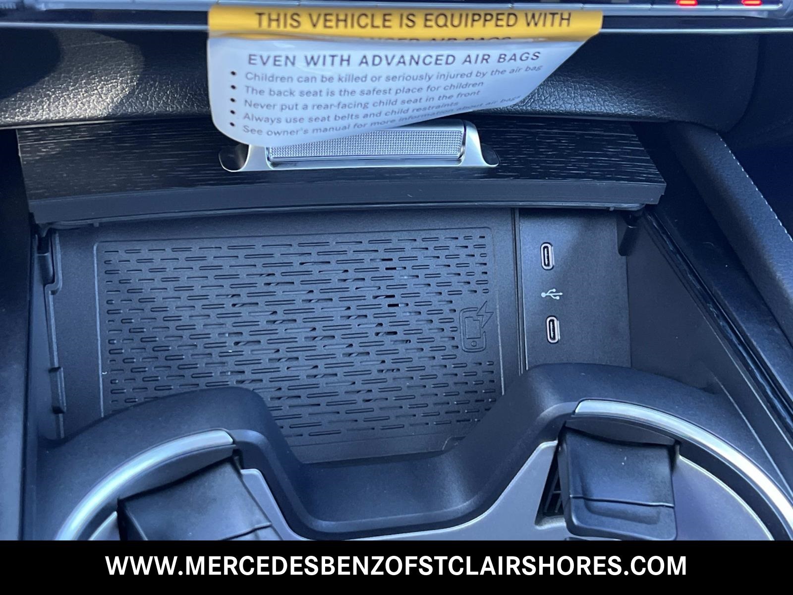 2026 Mercedes-Benz GLS 580 Image 25 of 37