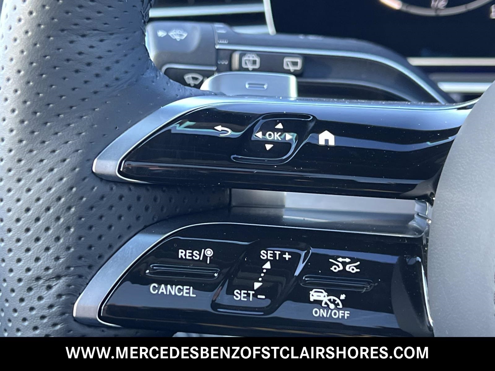 2026 Mercedes-Benz GLS 580 Image 30 of 37