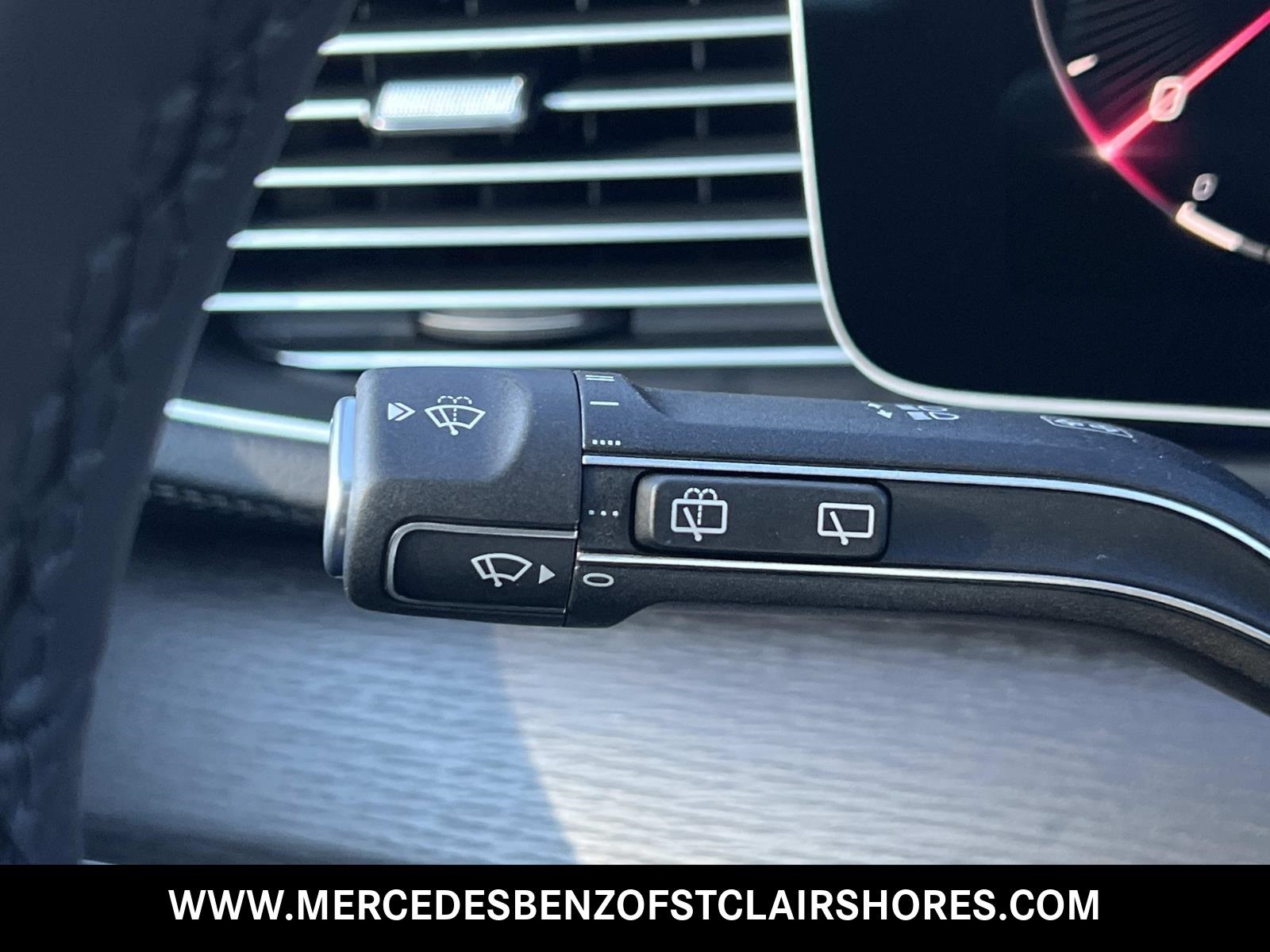 2026 Mercedes-Benz GLS 580 Image 26 of 37