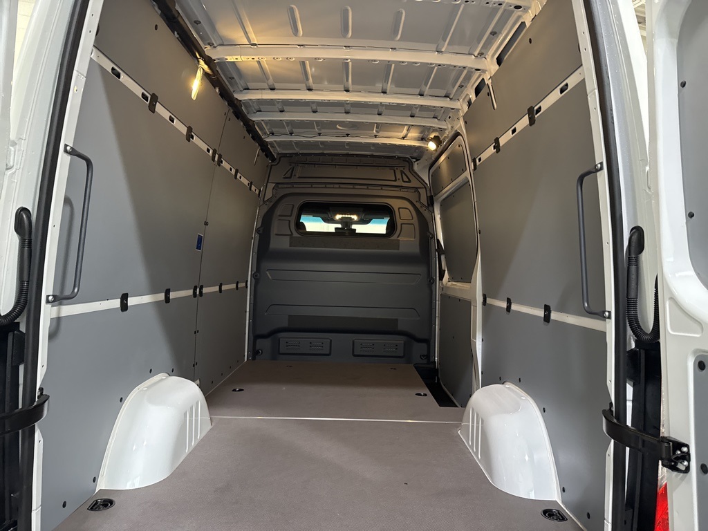2026 Mercedes-Benz Sprinter Base Image 12 of 35
