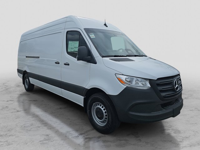 2026 Mercedes-Benz Sprinter Base Image 3 of 31