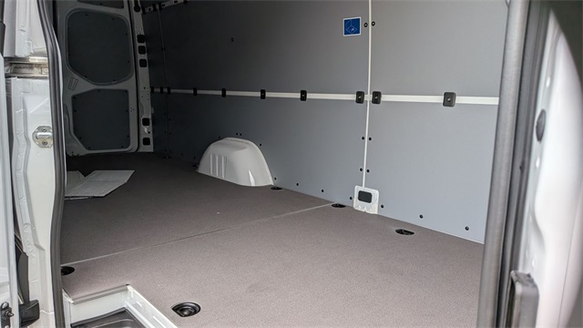 2026 Mercedes-Benz Sprinter Base Image 12 of 16