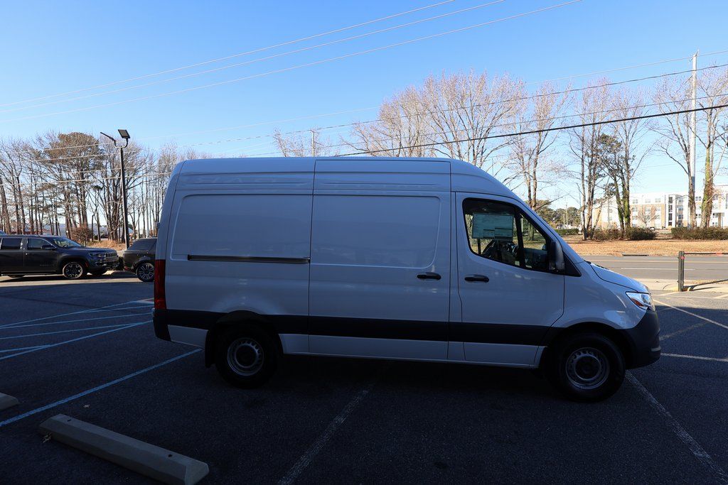 2026 Mercedes-Benz Sprinter Base Image 2 of 8