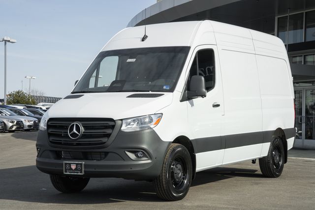 2026 Mercedes-Benz Sprinter Base Image 1 of 42