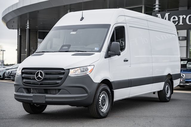 2026 Mercedes-Benz Sprinter Base Image 1 of 42