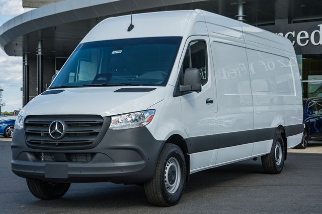 2026 Mercedes-Benz Sprinter Cargo Image 1 of 40