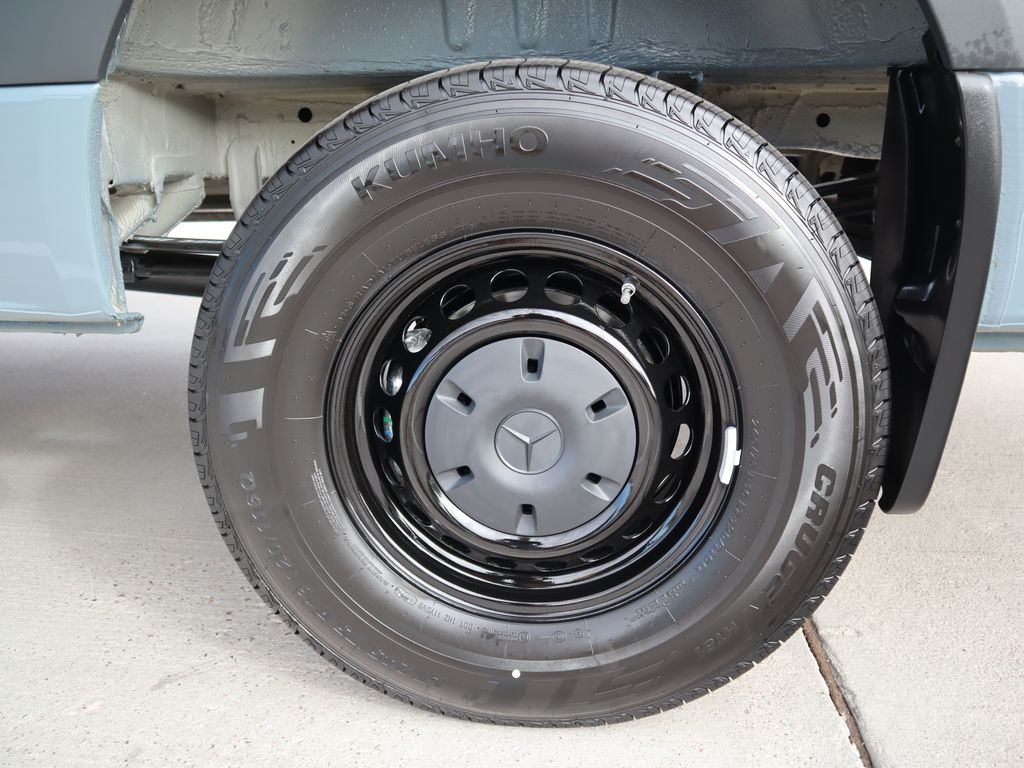 2026 Mercedes-Benz Sprinter Base Image 10 of 36
