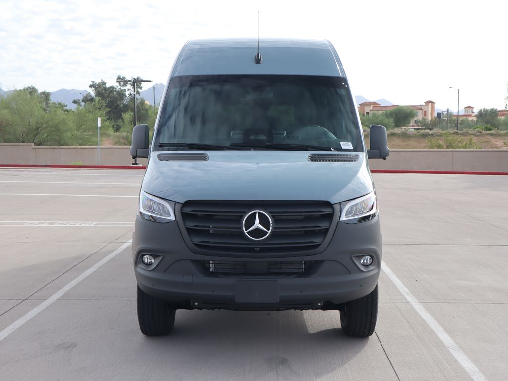 2026 Mercedes-Benz Sprinter Base Image 2 of 36