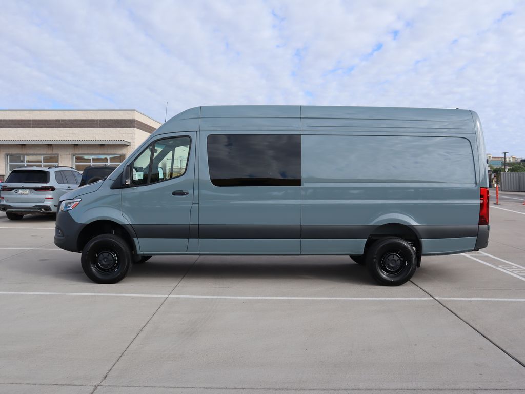 2026 Mercedes-Benz Sprinter Base Image 7 of 36