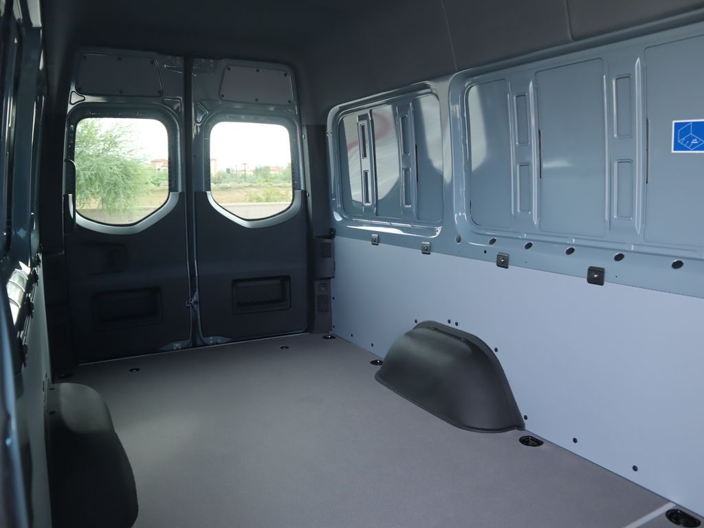 2026 Mercedes-Benz Sprinter Base Image 30 of 36