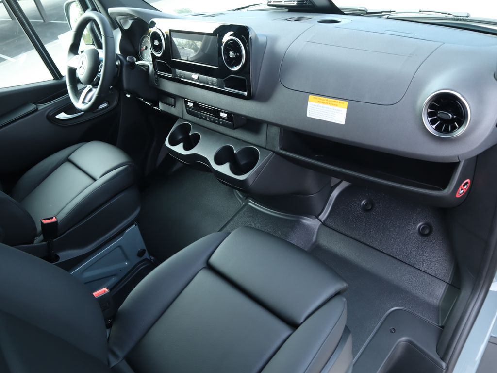 2026 Mercedes-Benz Sprinter Base Image 28 of 36