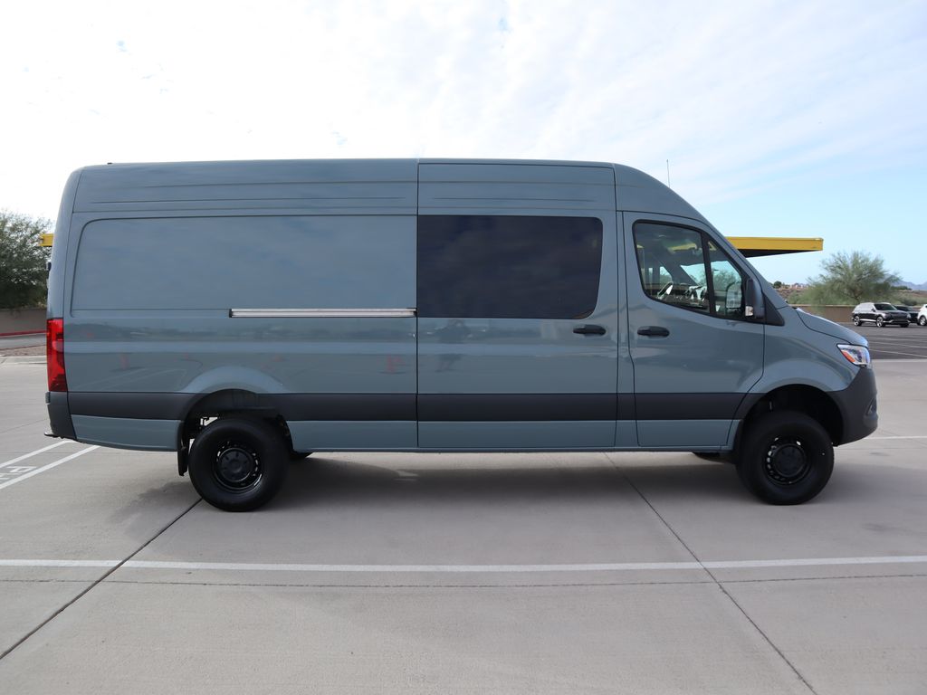 2026 Mercedes-Benz Sprinter Base Image 4 of 36