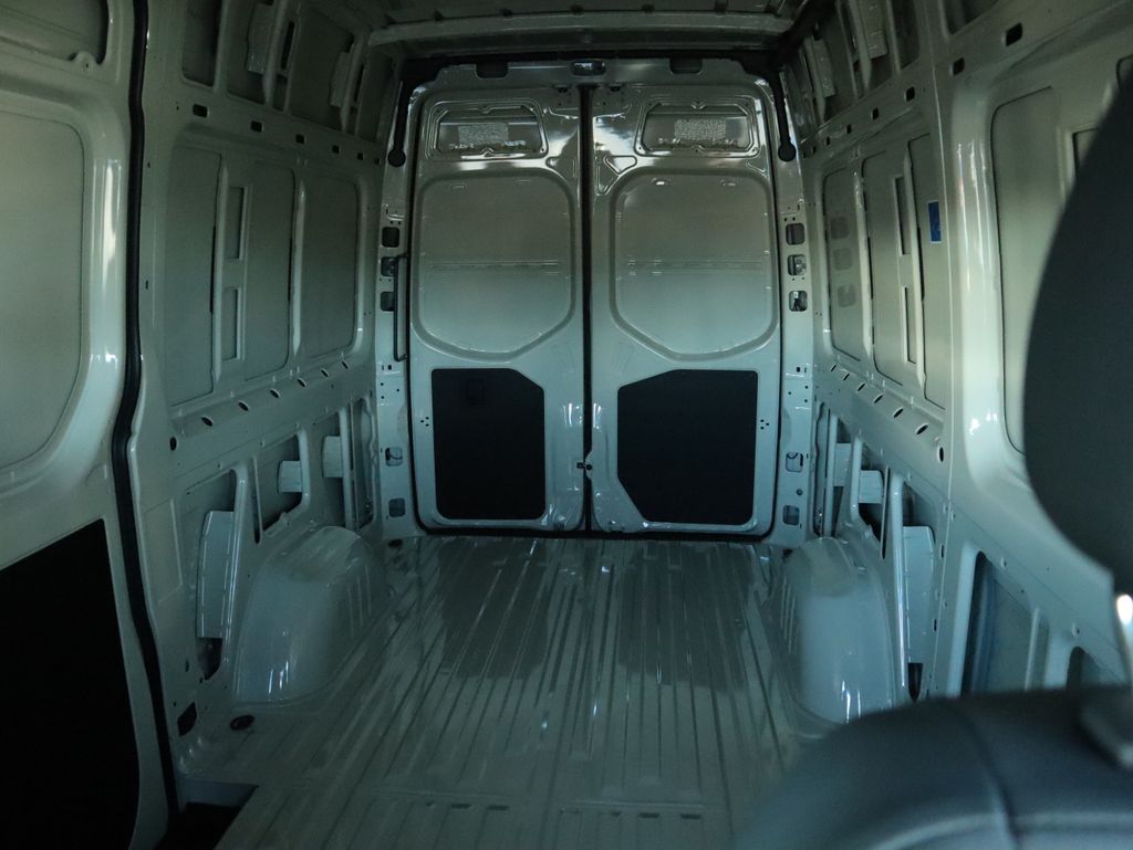 2026 Mercedes-Benz Sprinter Base Image 18 of 40