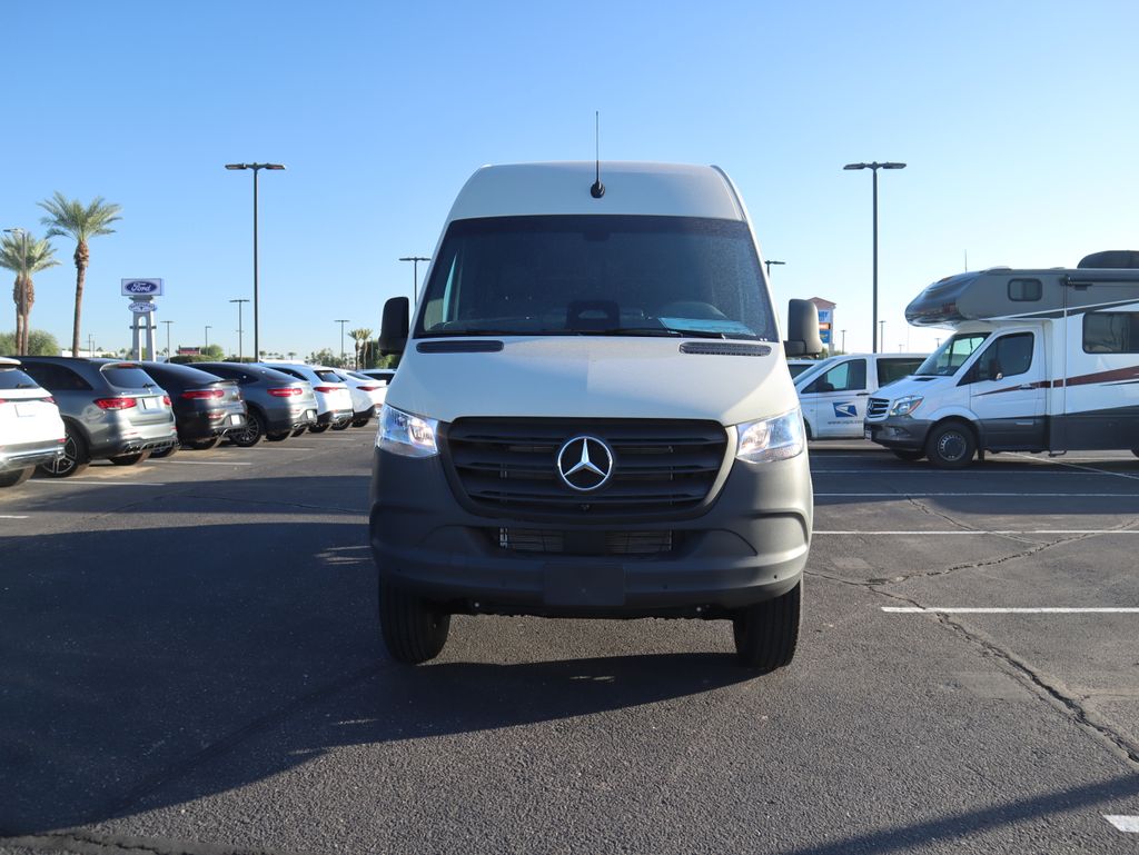 2026 Mercedes-Benz Sprinter Base Image 3 of 40