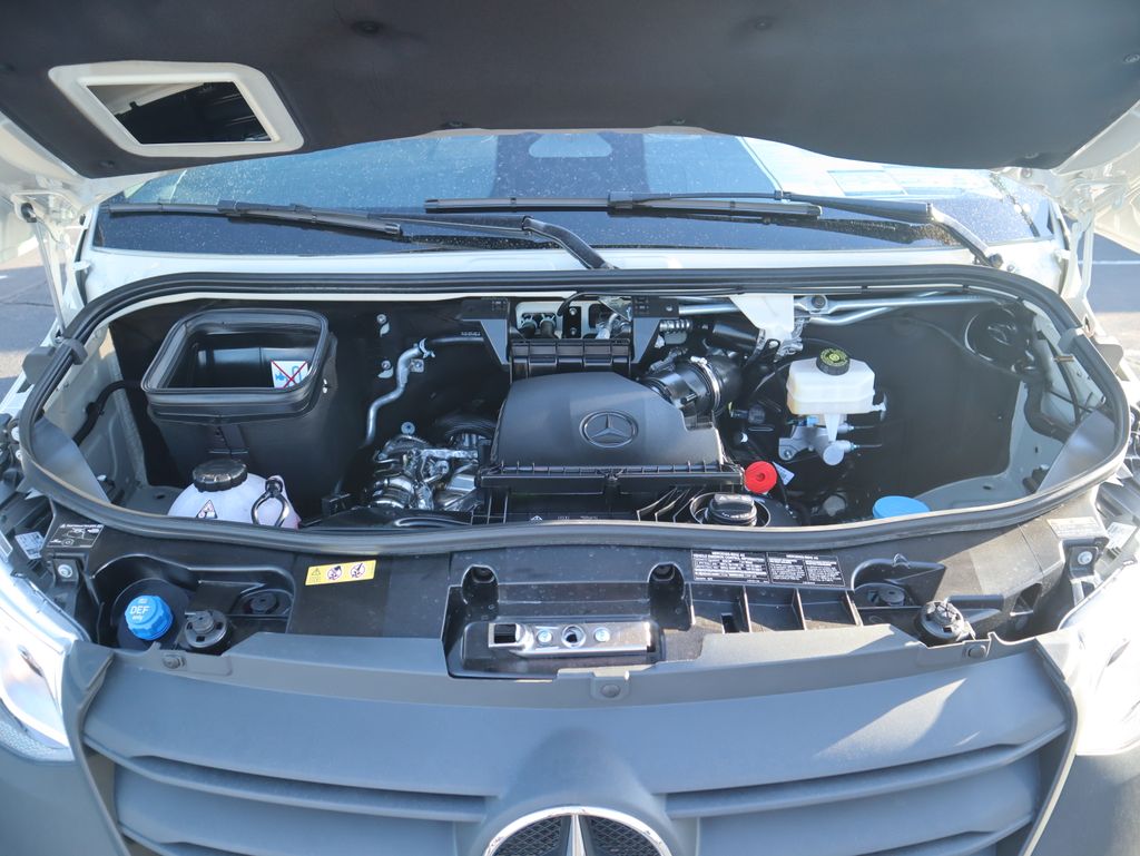 2026 Mercedes-Benz Sprinter Base Image 9 of 40