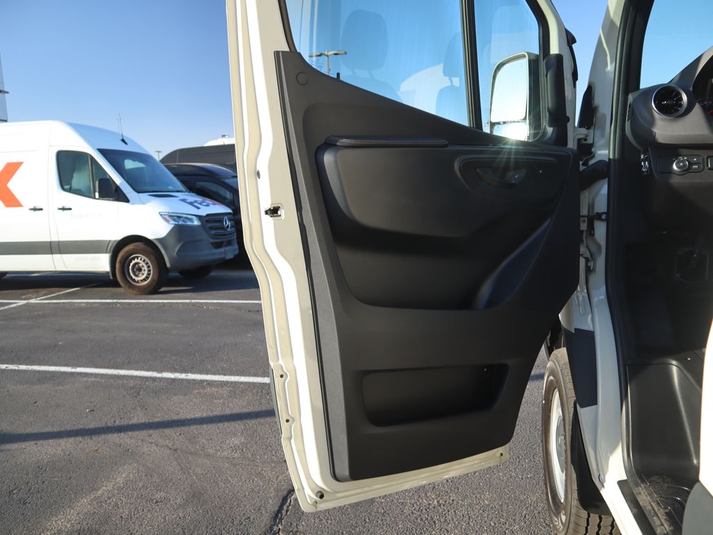 2026 Mercedes-Benz Sprinter Base Image 23 of 40