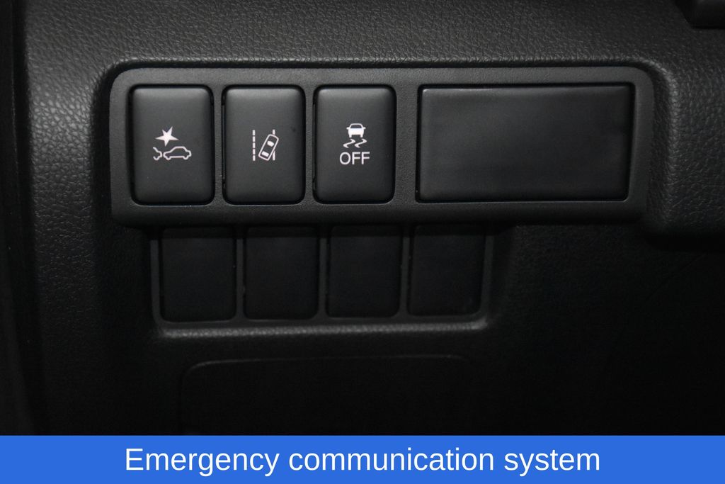 2026 Mitsubishi Eclipse Cross LE Image 16 of 30