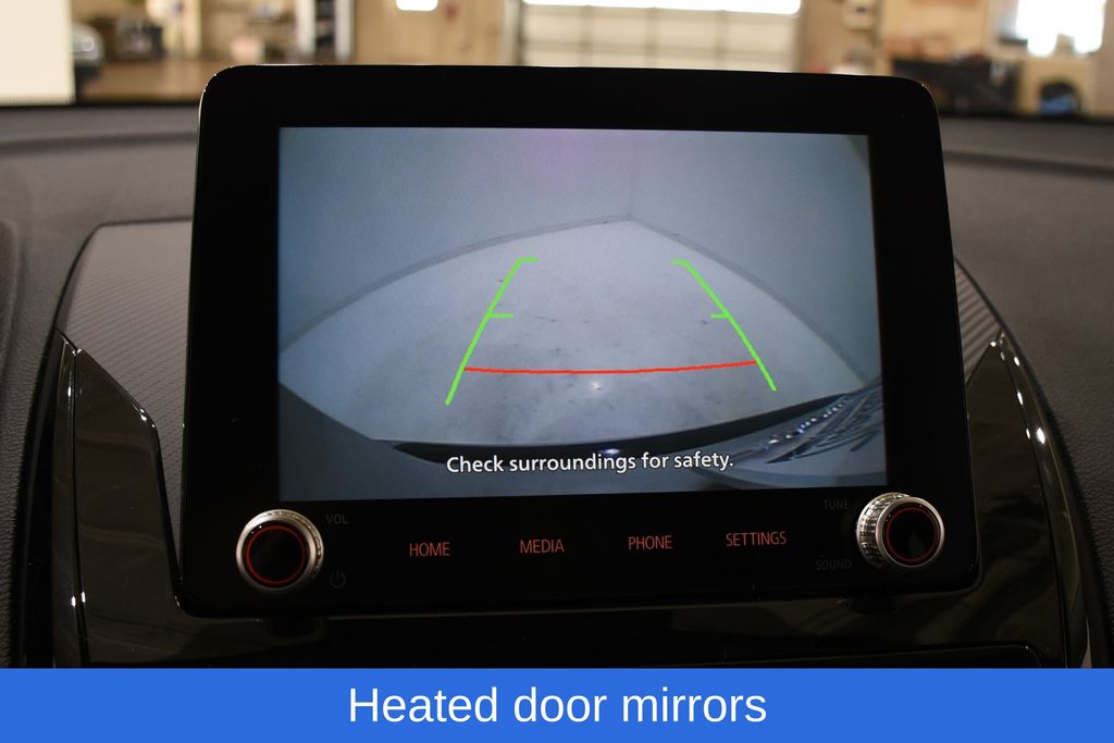 2026 Mitsubishi Eclipse Cross LE Image 13 of 30