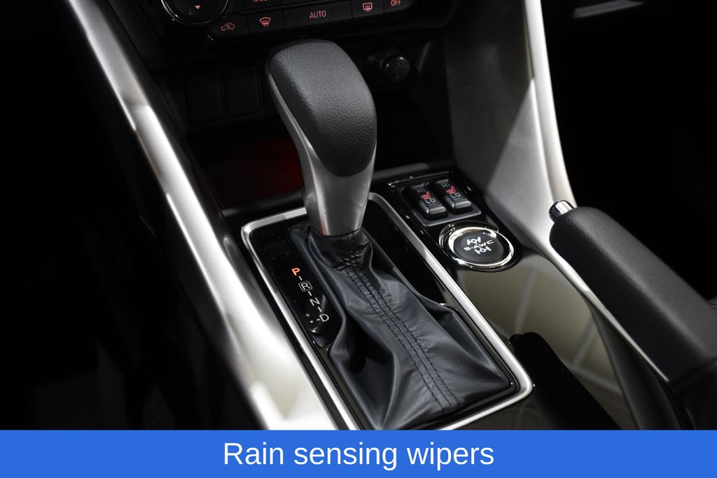 2026 Mitsubishi Eclipse Cross LE Image 27 of 30