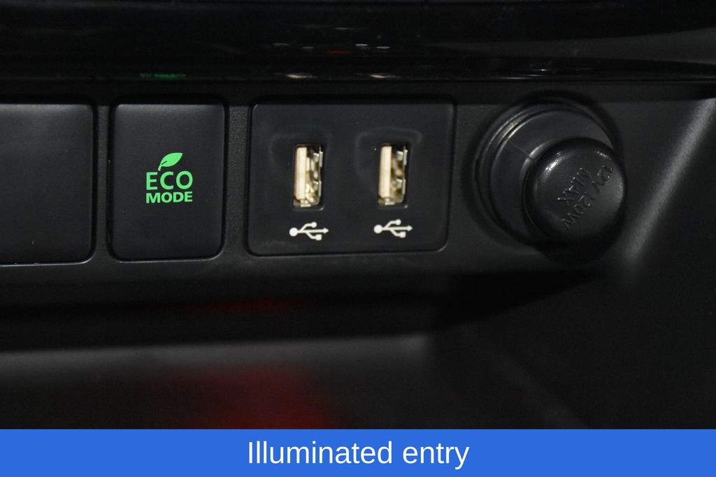 2026 Mitsubishi Eclipse Cross LE Image 17 of 30