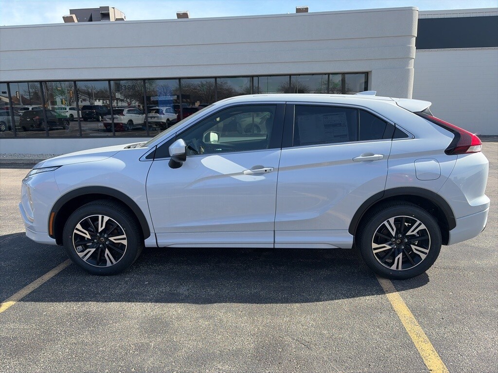 2026 Mitsubishi Eclipse Cross SEL Image 8 of 34