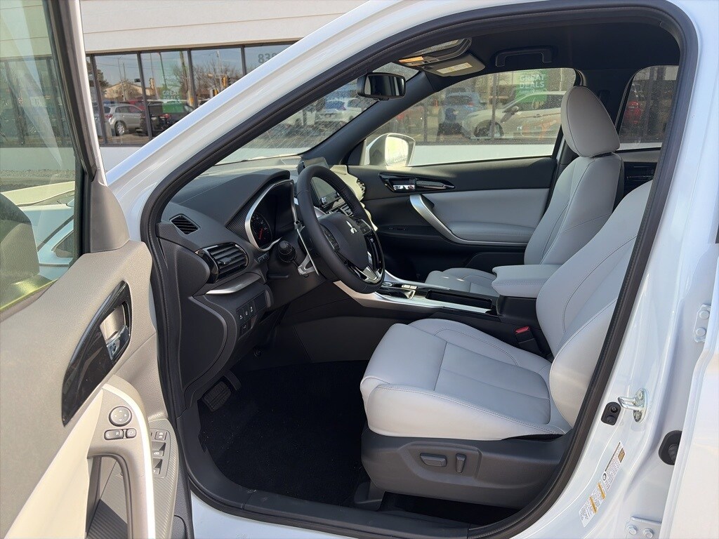 2026 Mitsubishi Eclipse Cross SEL Image 30 of 34