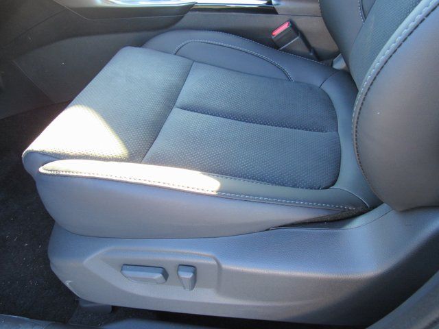 2026 Mitsubishi Eclipse Cross Black Edition Image 14 of 28