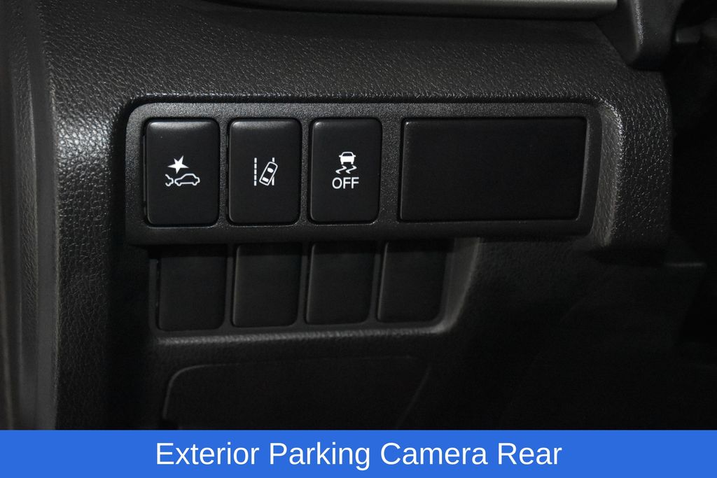 2026 Mitsubishi Eclipse Cross ES Image 19 of 31