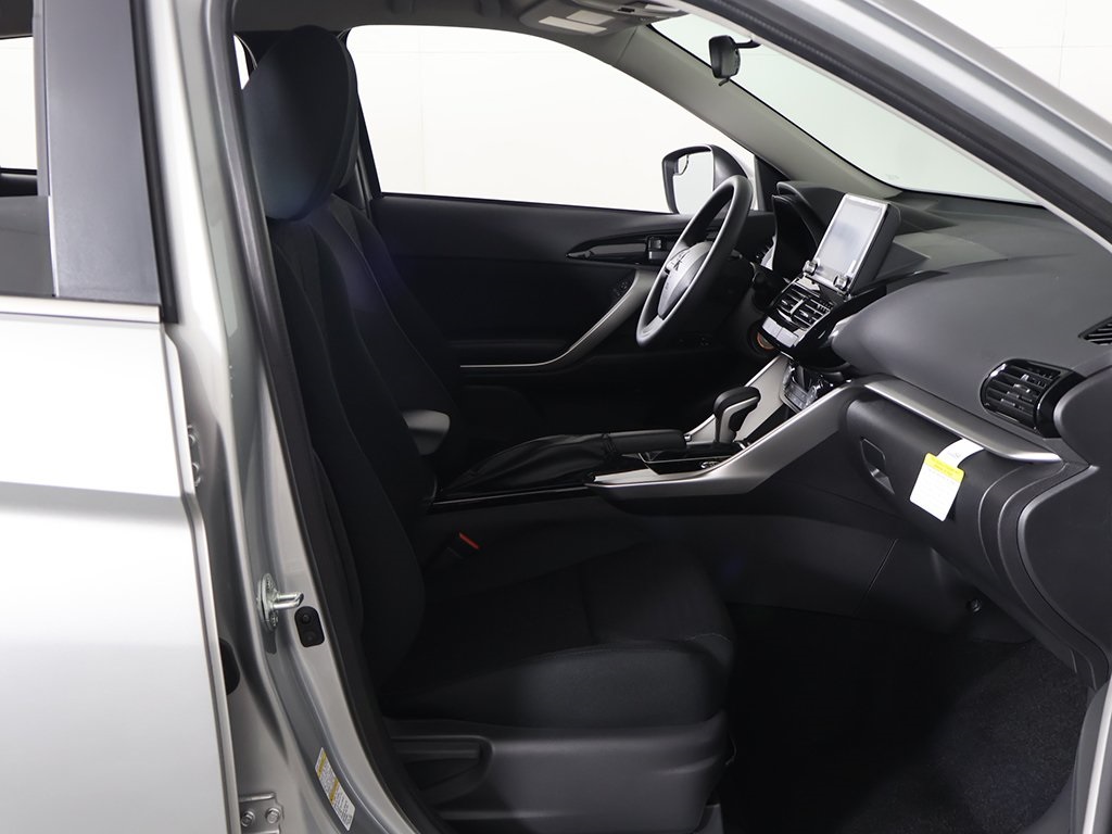 2026 Mitsubishi Eclipse Cross ES Image 17 of 43
